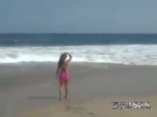 Gorgeous Latin Amateur Fucked On A Public Beach video